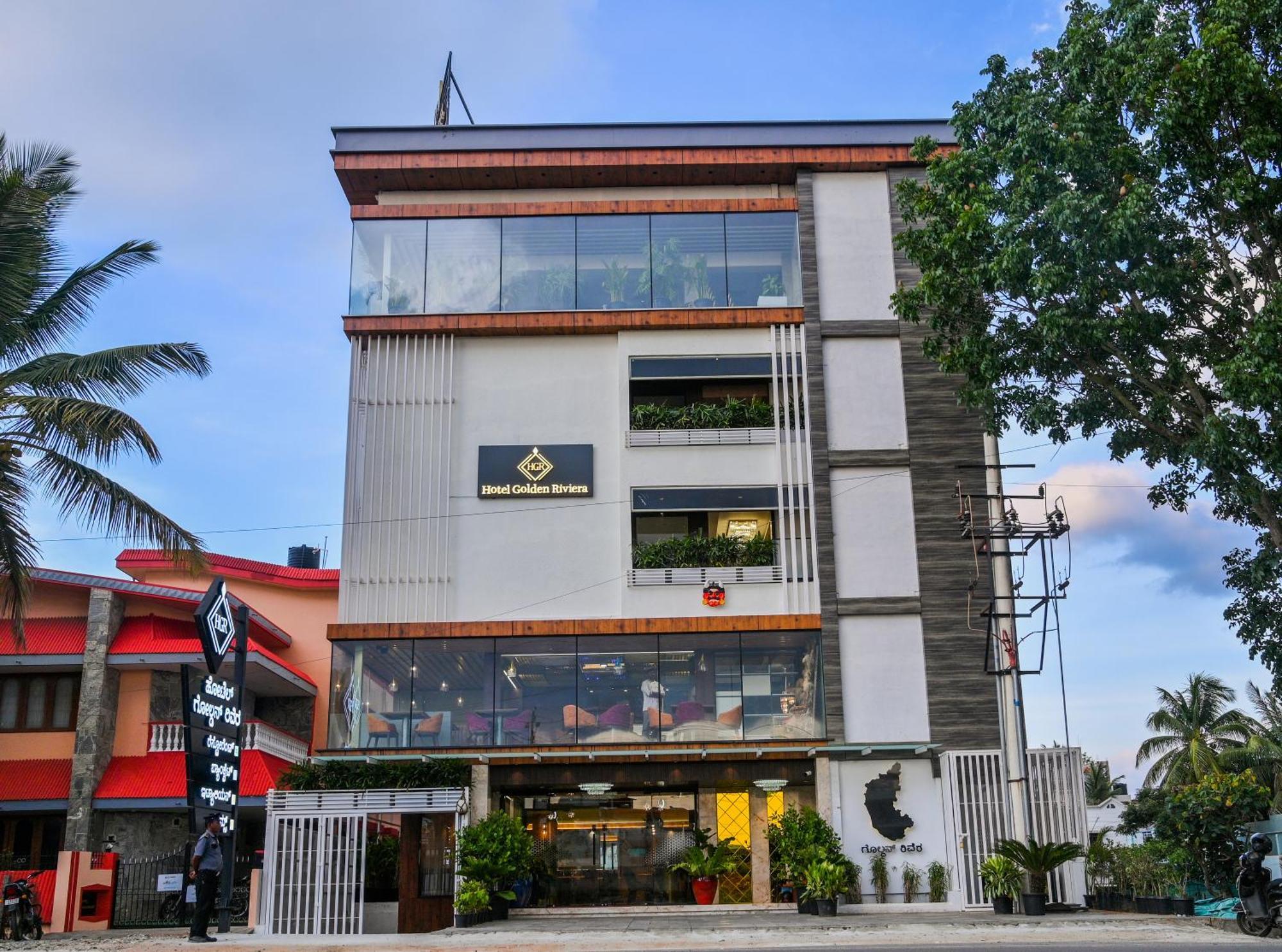 Hotel Golden Riviera Mysore Exterior foto